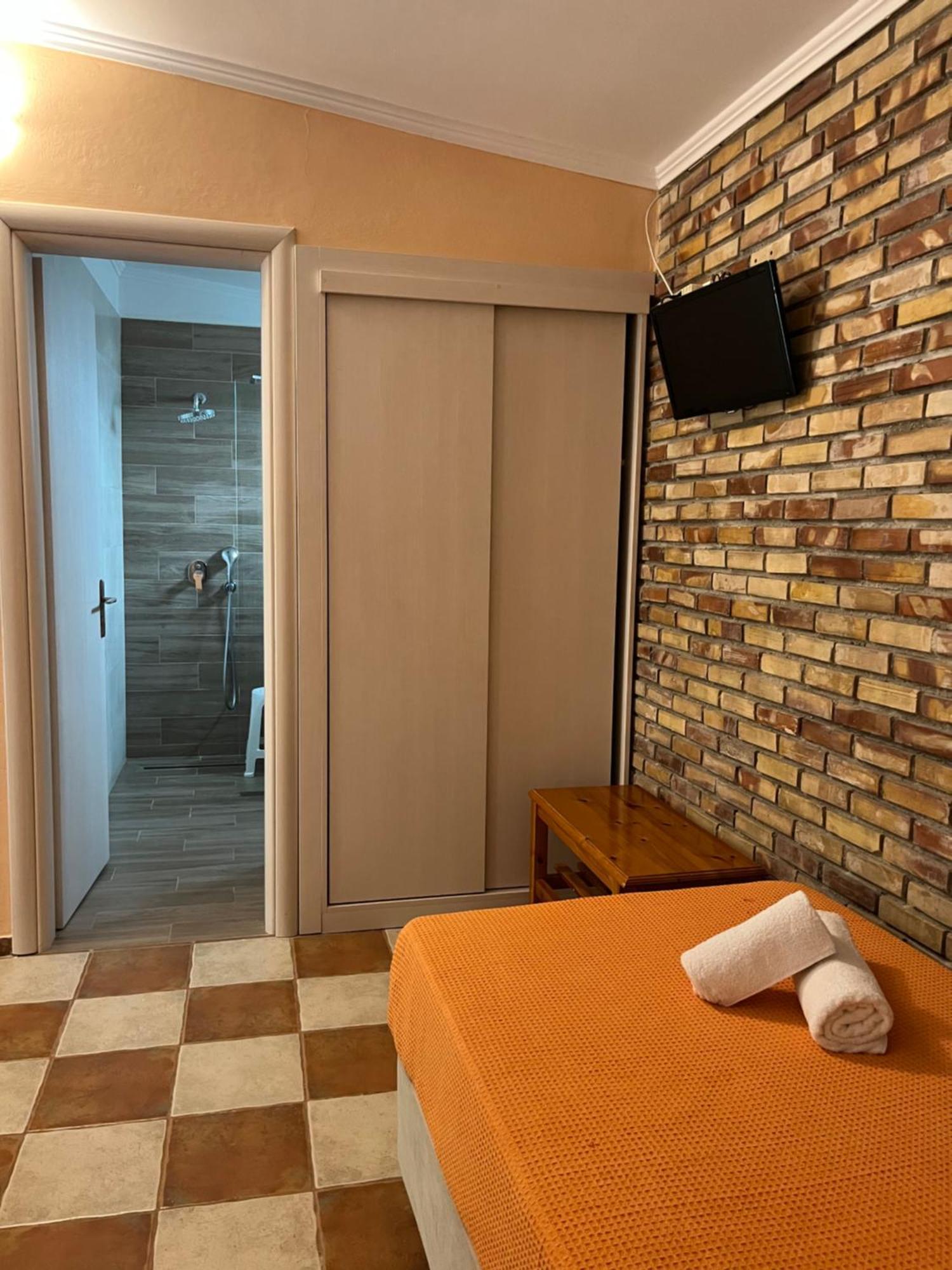 VasilikíArtemis Vassilikos公寓式酒店 外观 照片